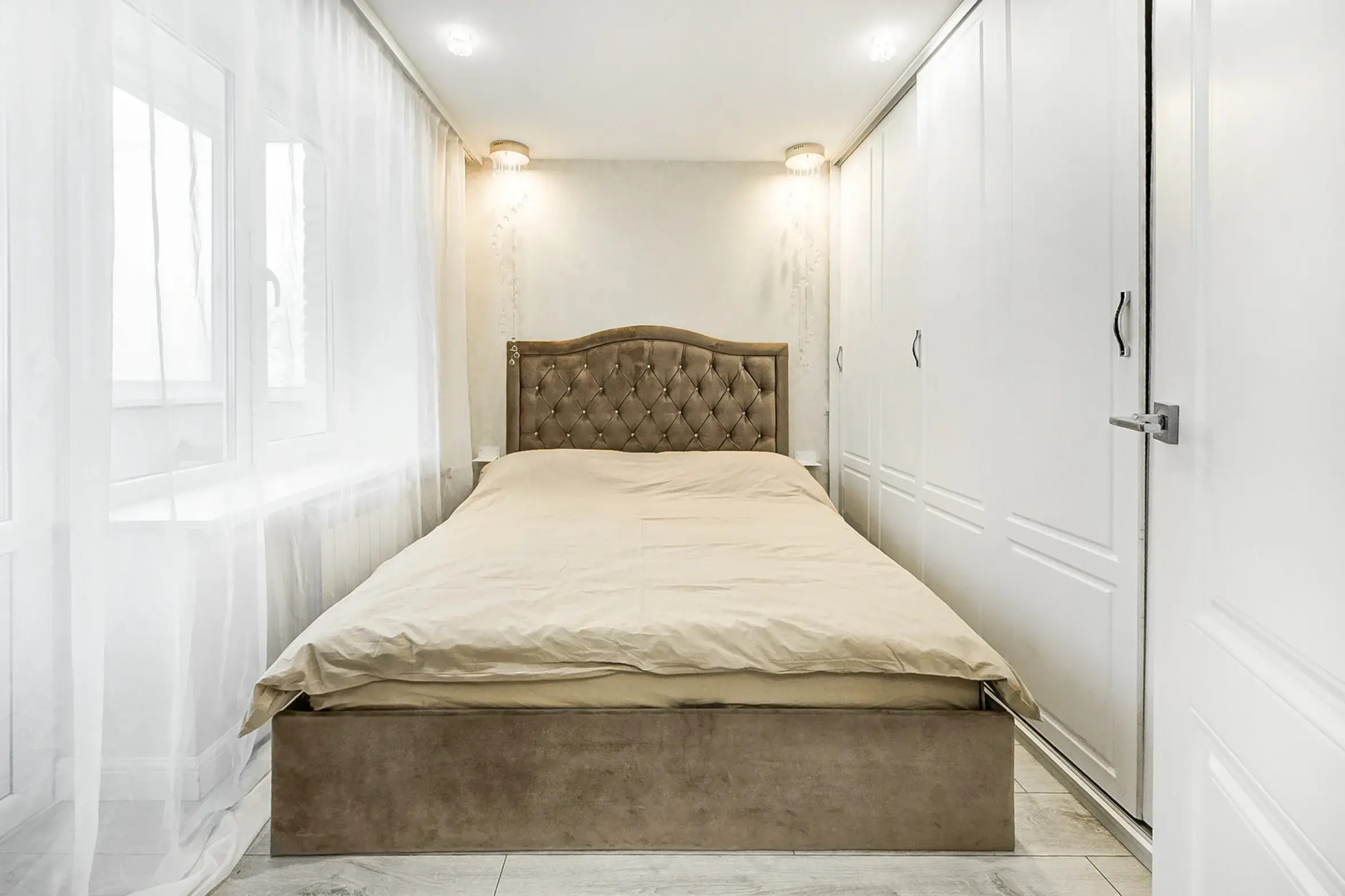 Квартира BURO Недвижимость