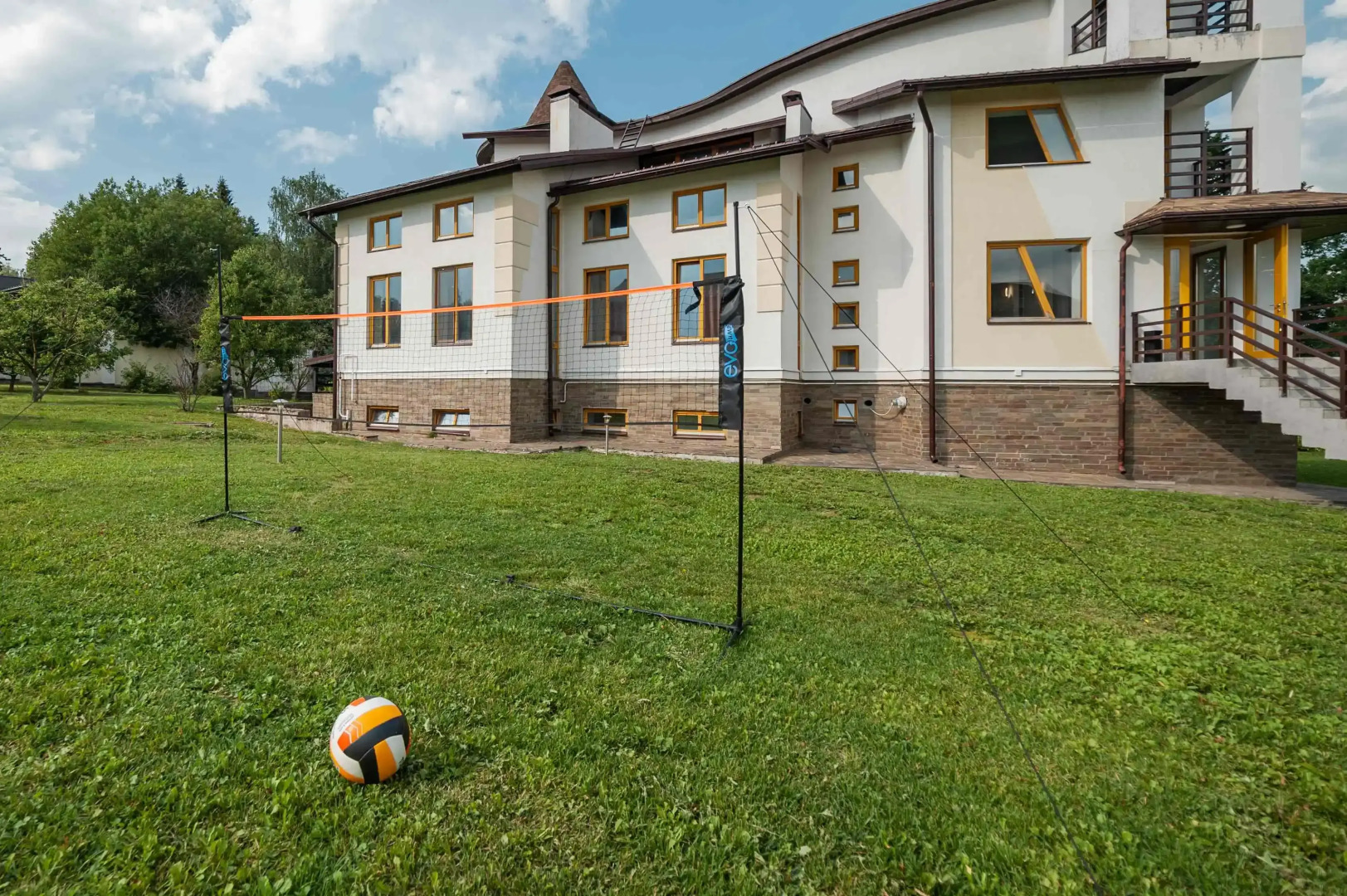 Частный дом Шато Снегири