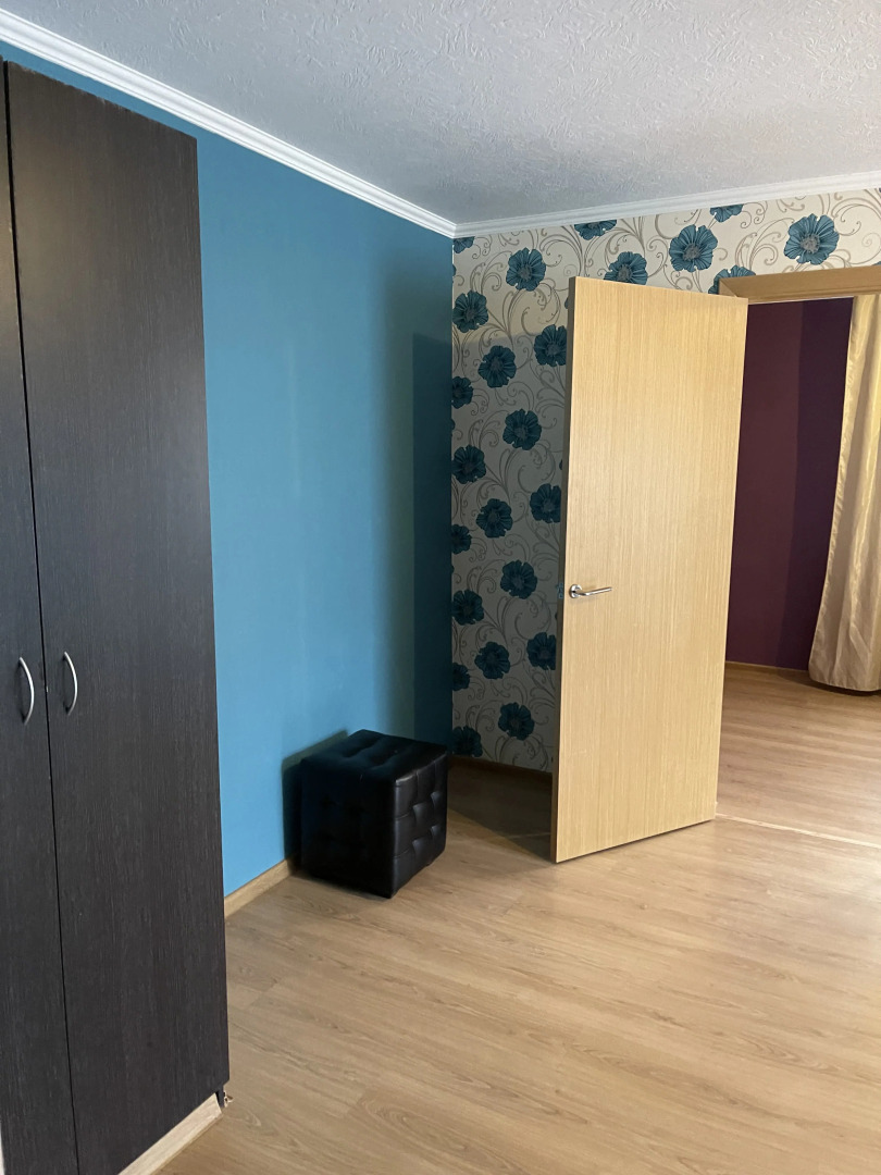 Квартира Двухкомнатная. Коммунистический 85А