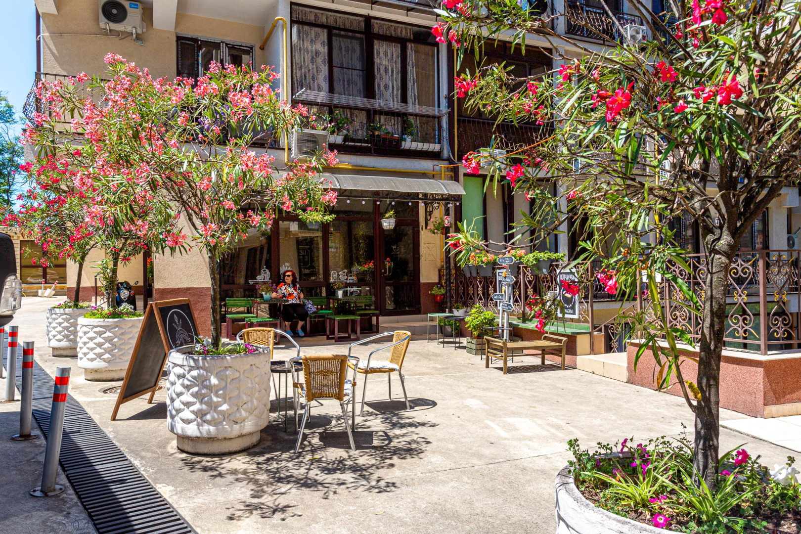 Апартаменты Романовский Lamare Двухкомнатные с  Балконом и Видом на Море