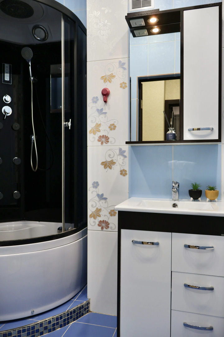 Квартира Комфортное Жилье в Центре Города с Видом на Реку Булак