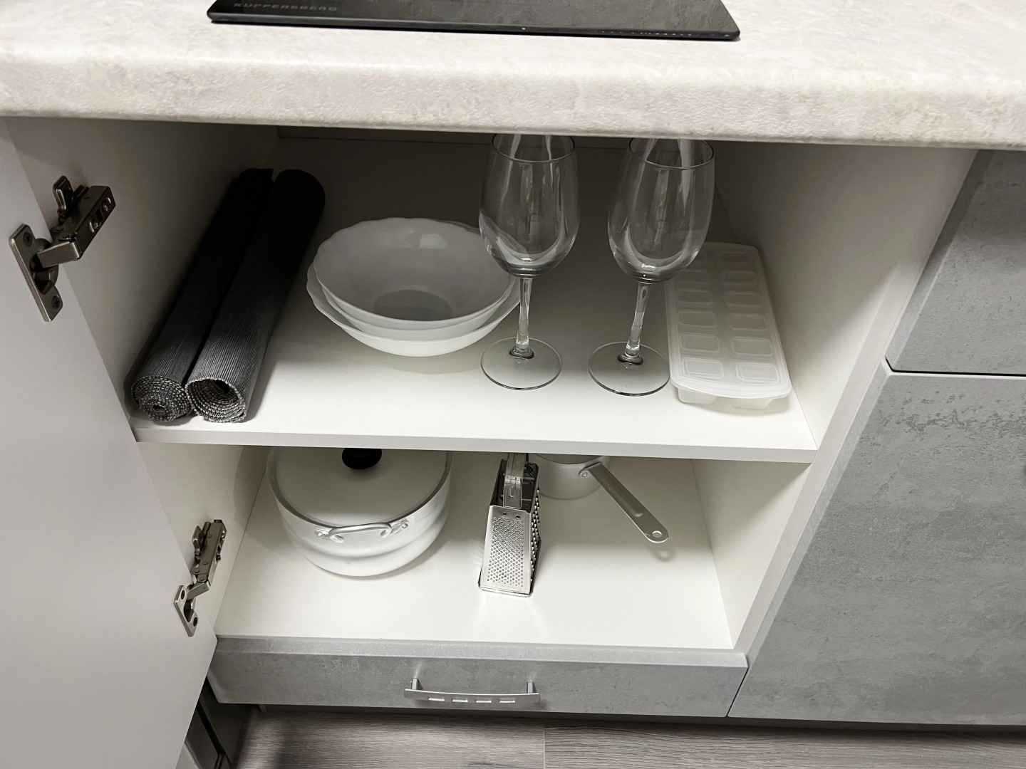 Апартаменты 1-комнатная квартира люкс Bedroom Suite в ЖК Старый центр