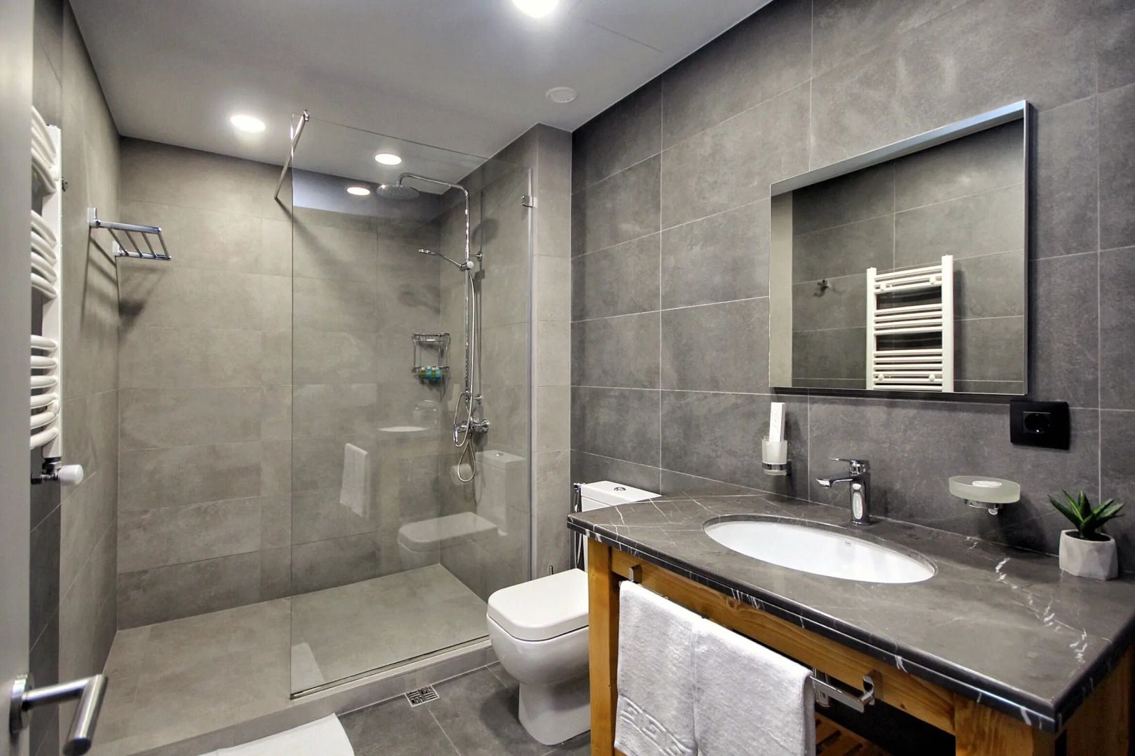 Отель Teghenis Resort