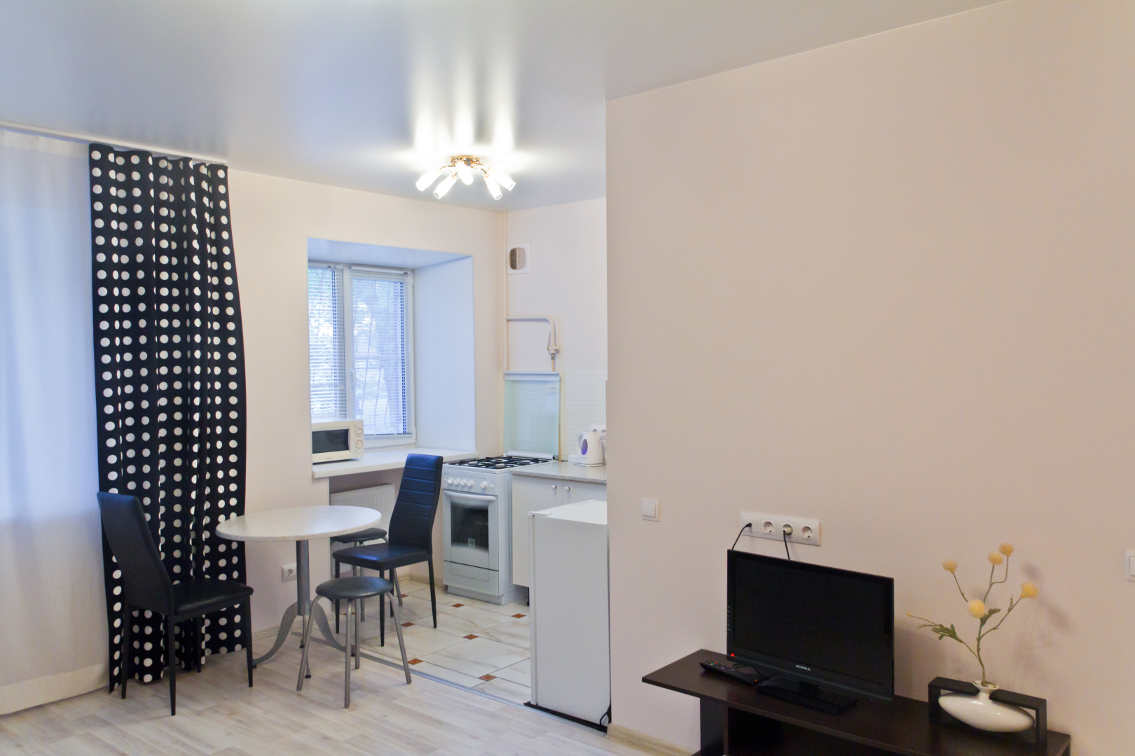 Апартаменты АЛЛиС-ХОЛЛ Малышева 73а