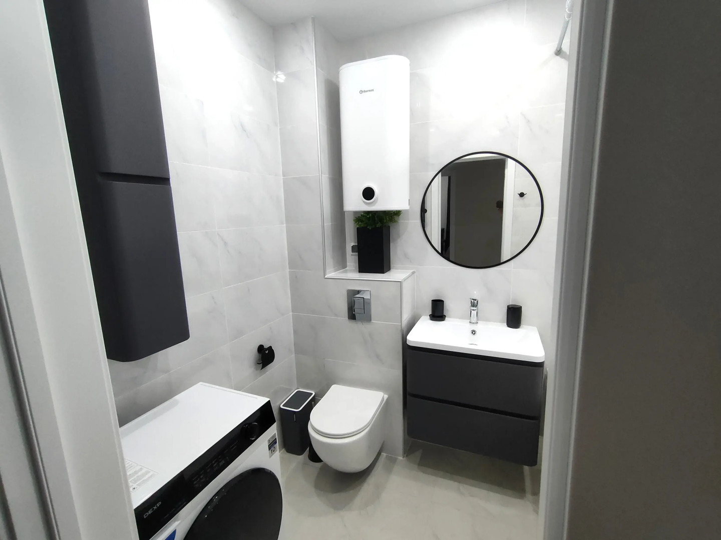 Апартаменты видовые двухкомнатные у метро на 24 этаже