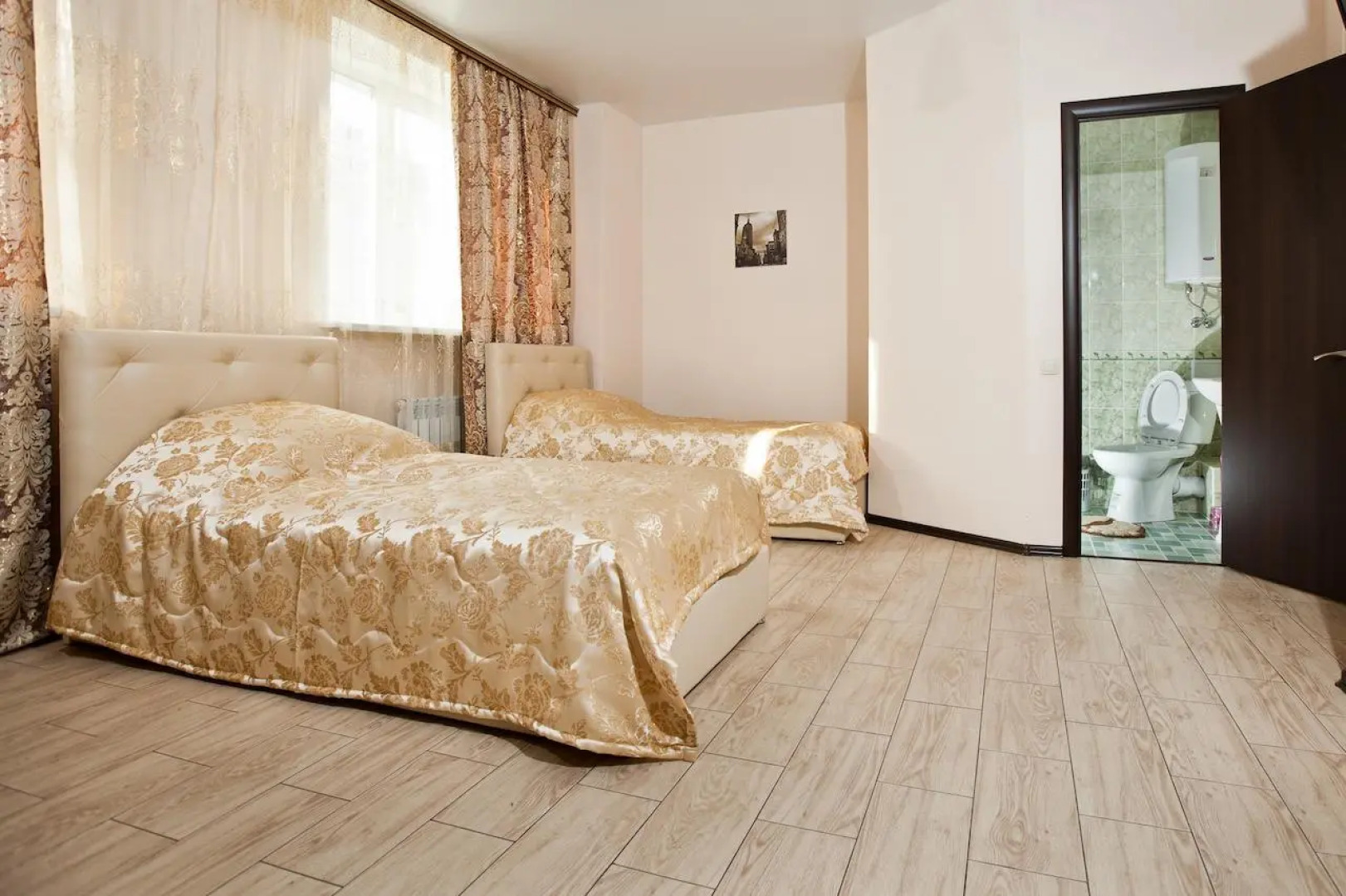 Отель Веста