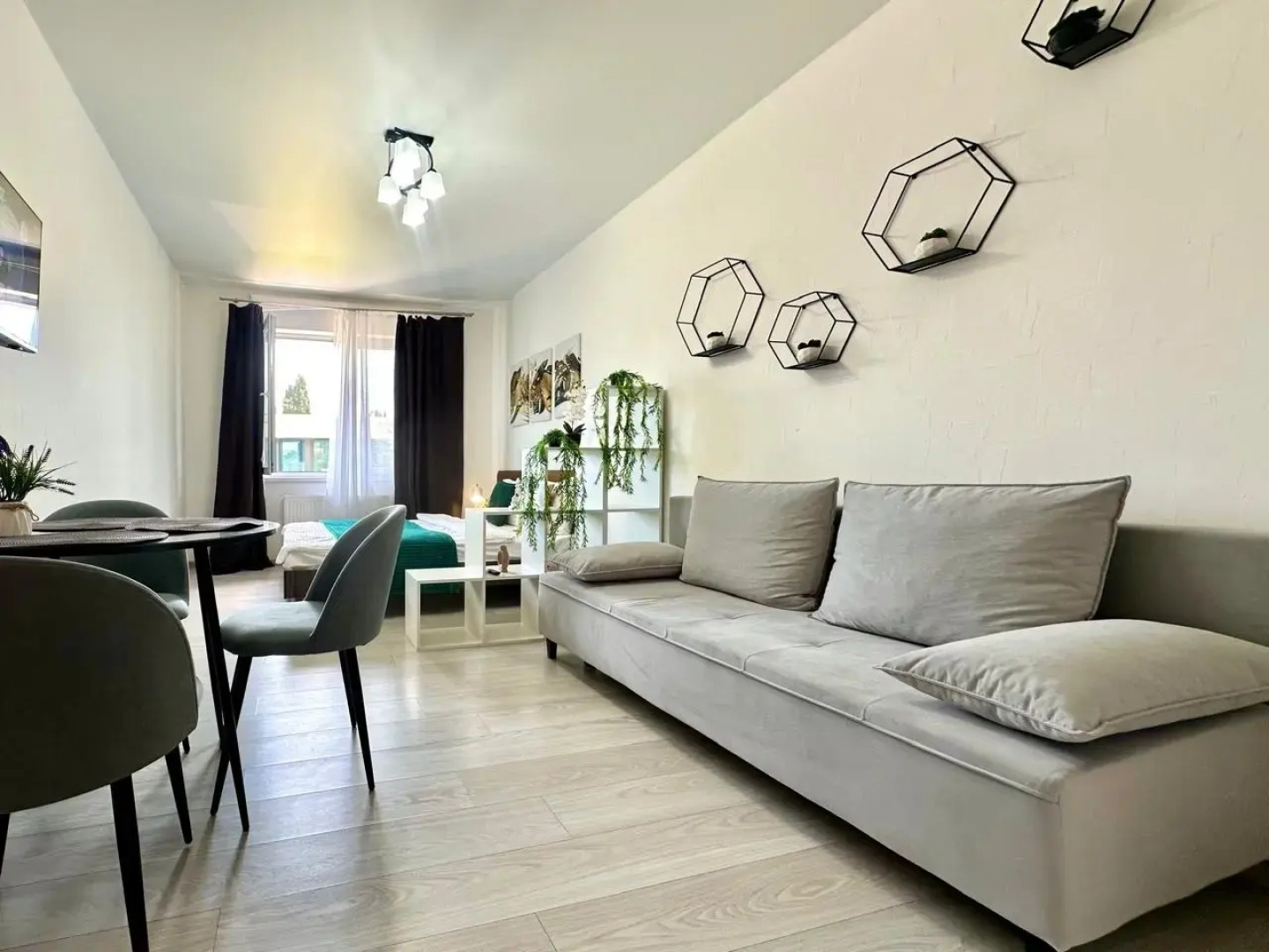 Квартира У моря Симфония