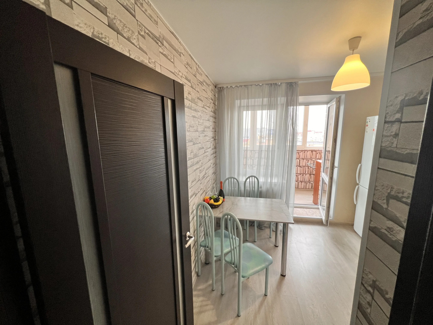 Апартаменты 1кв Южный Порт ТРЦ Фаворит Демьяна Бедного 92