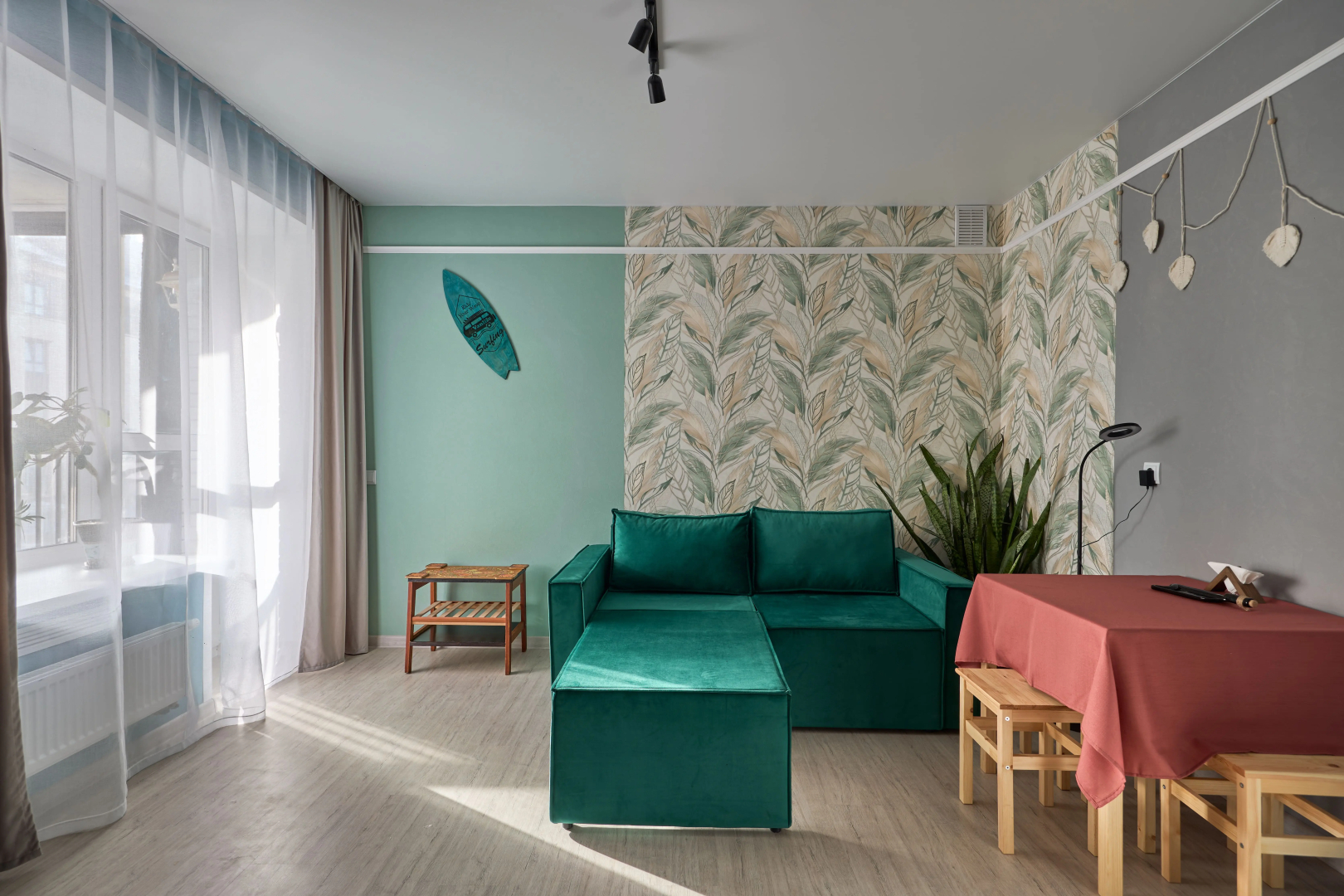 Квартира Зеленая Горка, Подсветка, Веер Молл, Космонавтов