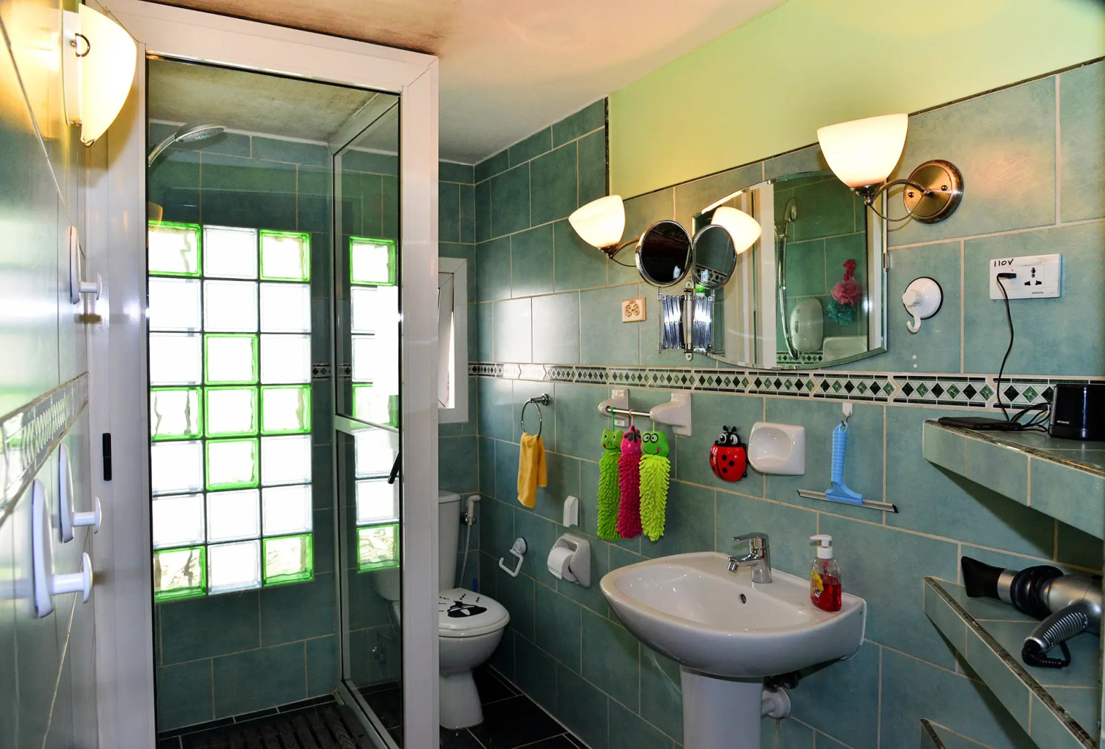 Апартаменты Modern and Central