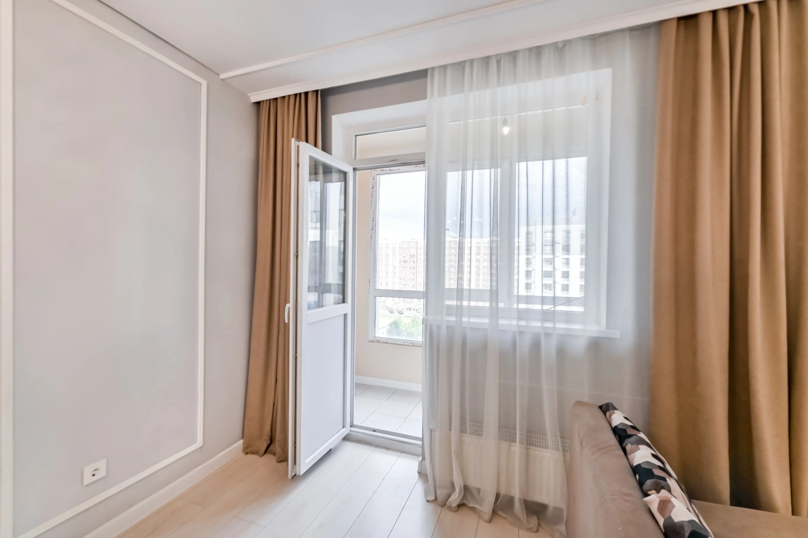 Апартаменты Однокомнатная возле Триумфальной Арки Мангилик Ел