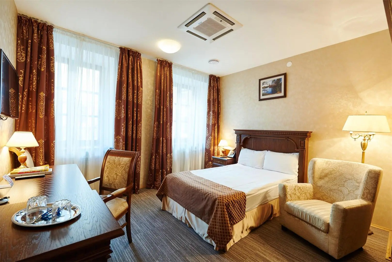 Отель Виктория на Замковой