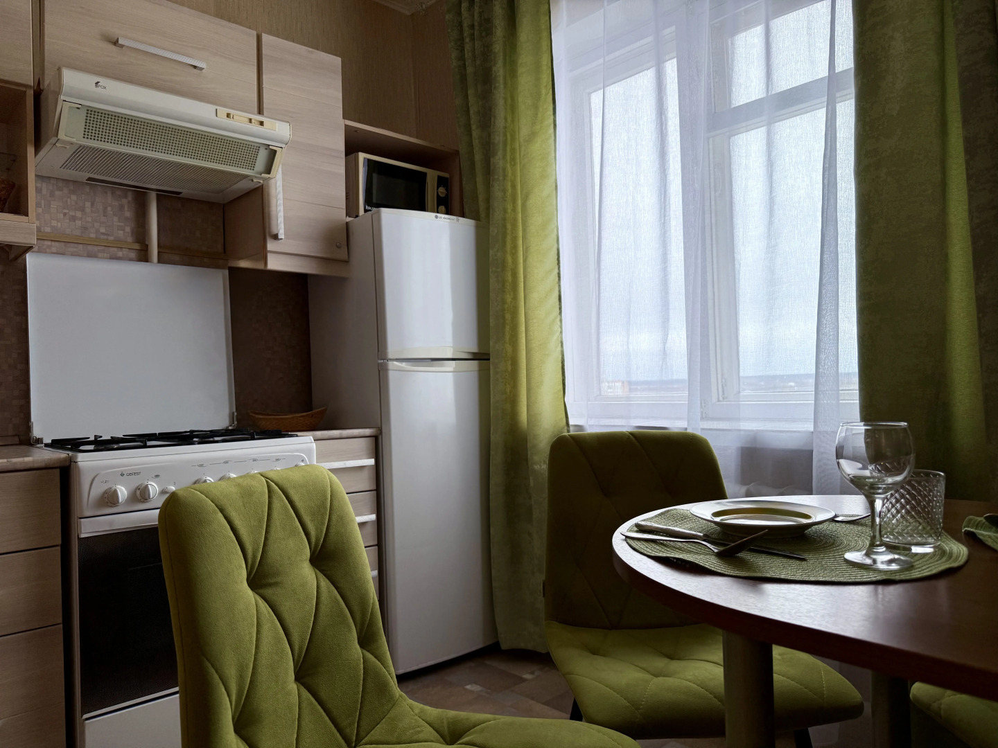 Квартира Двухкомнатная Your Home