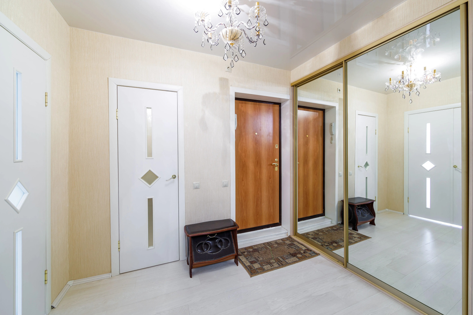 Апартаменты Dayker City Apartments с видом на Центр Екатеринбурга 6 сп. мест