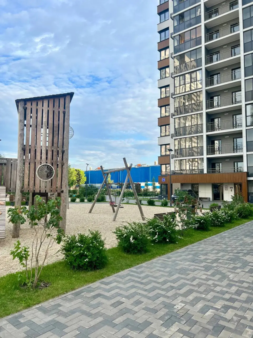 Апартаменты Йорт студия в жк Бизнес Класса Уникум