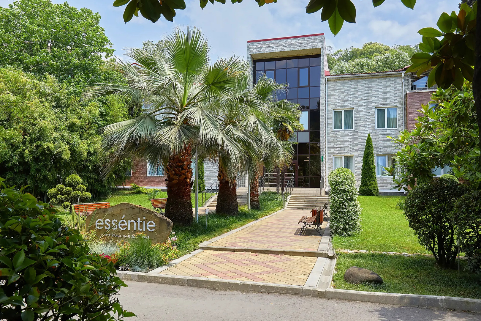 Курортный отель Alean Family Sputnik