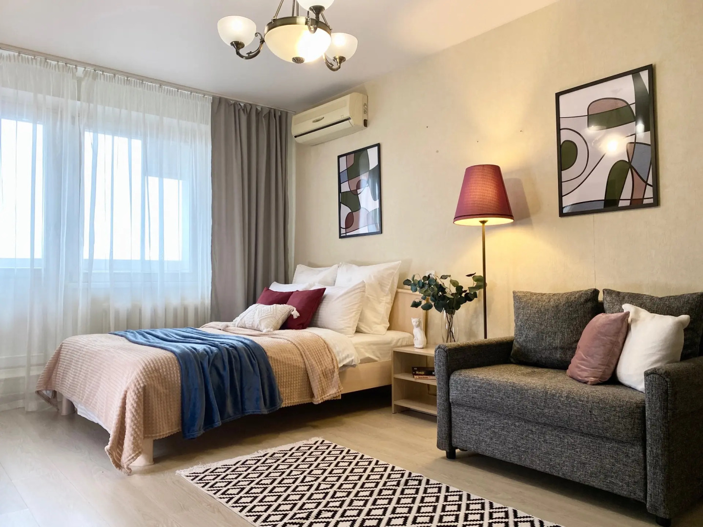 Квартира Bravo Apart на Шоссе Космонавтов, 166