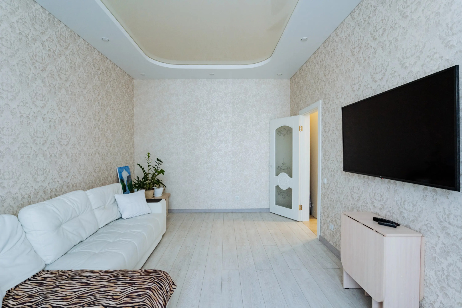 Апартаменты Просторные  Добрый дом на Мурзина рядом Мега, Аэропорт и трасса М5