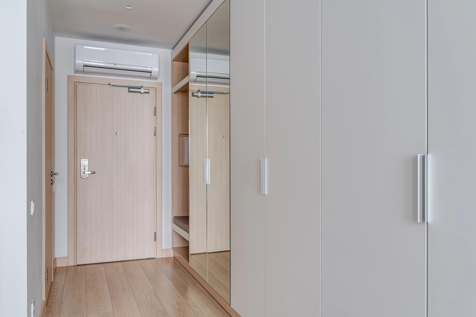 Апартаменты Grey Apartment с видом на город