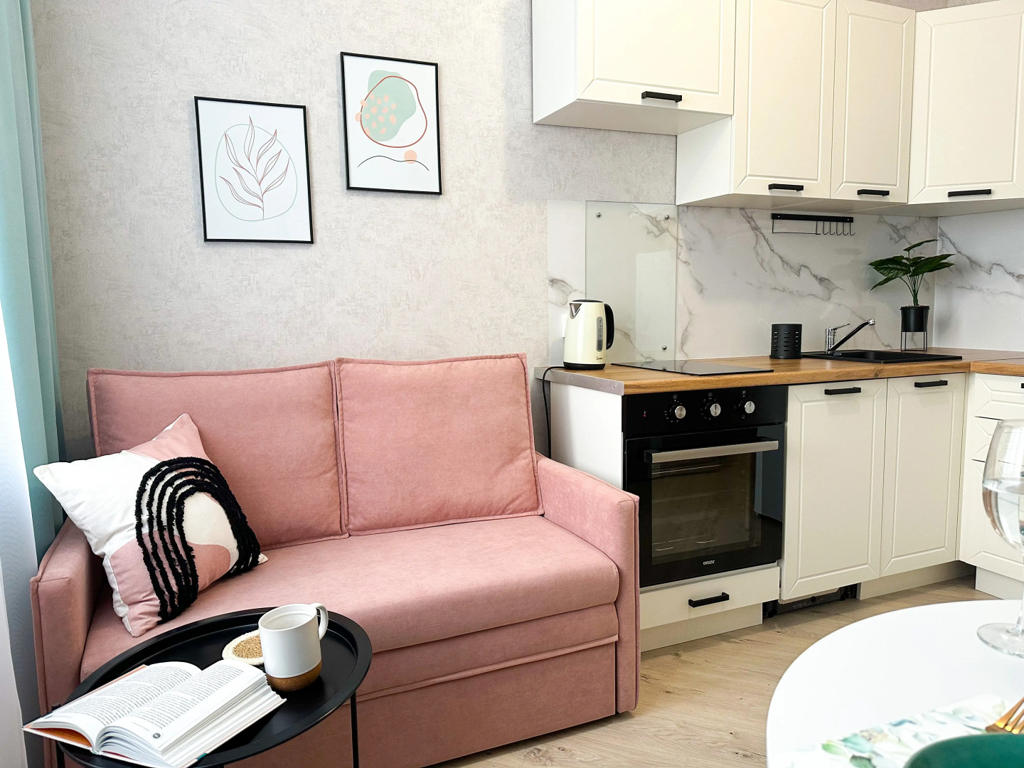 Квартира дизайнерская у метро Горки