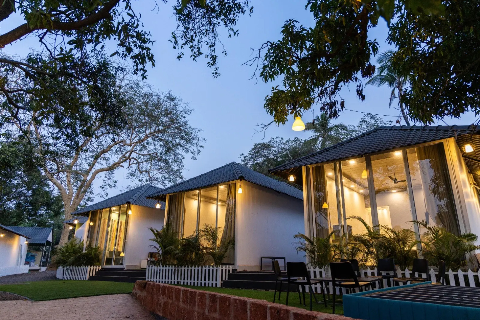 Курортный Отель Nature's Cove