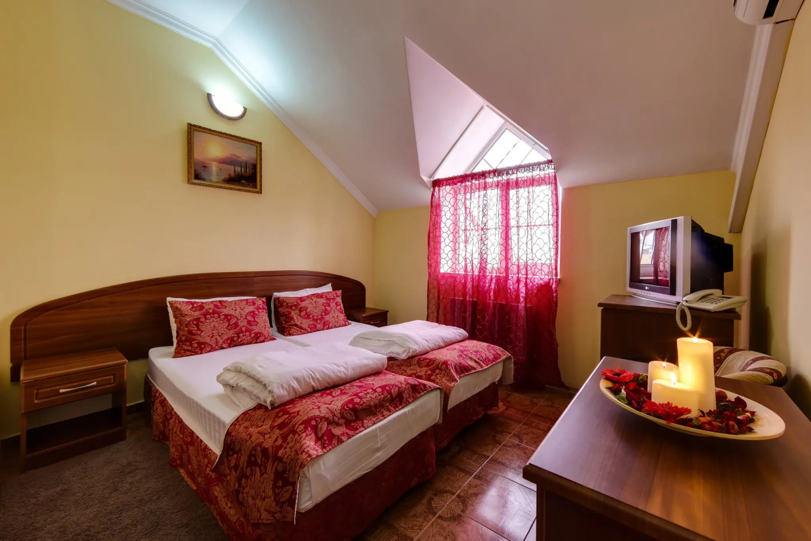 Отель Мартон Лион