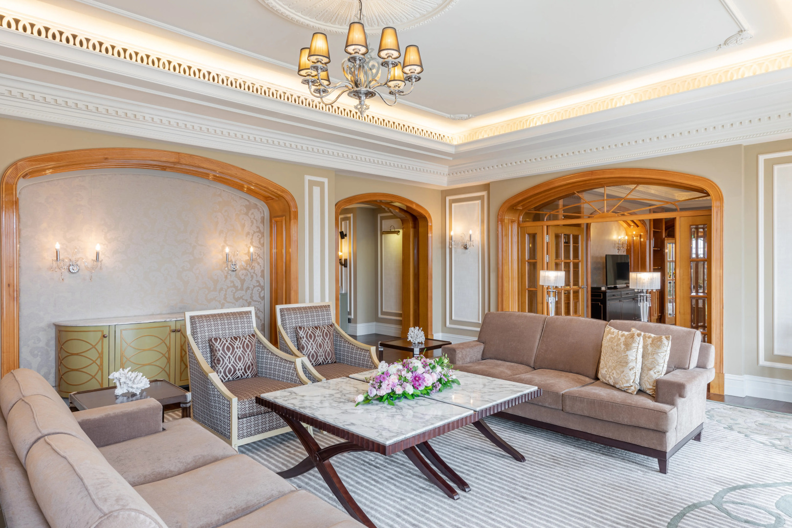 Отель Al Habtoor Palace