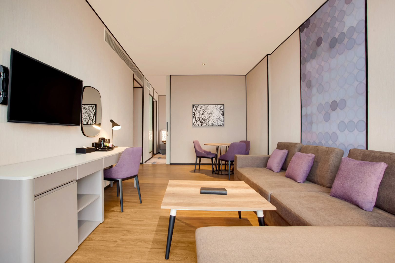 Отель Lemon Tree Hotel Jumeirah Dubai