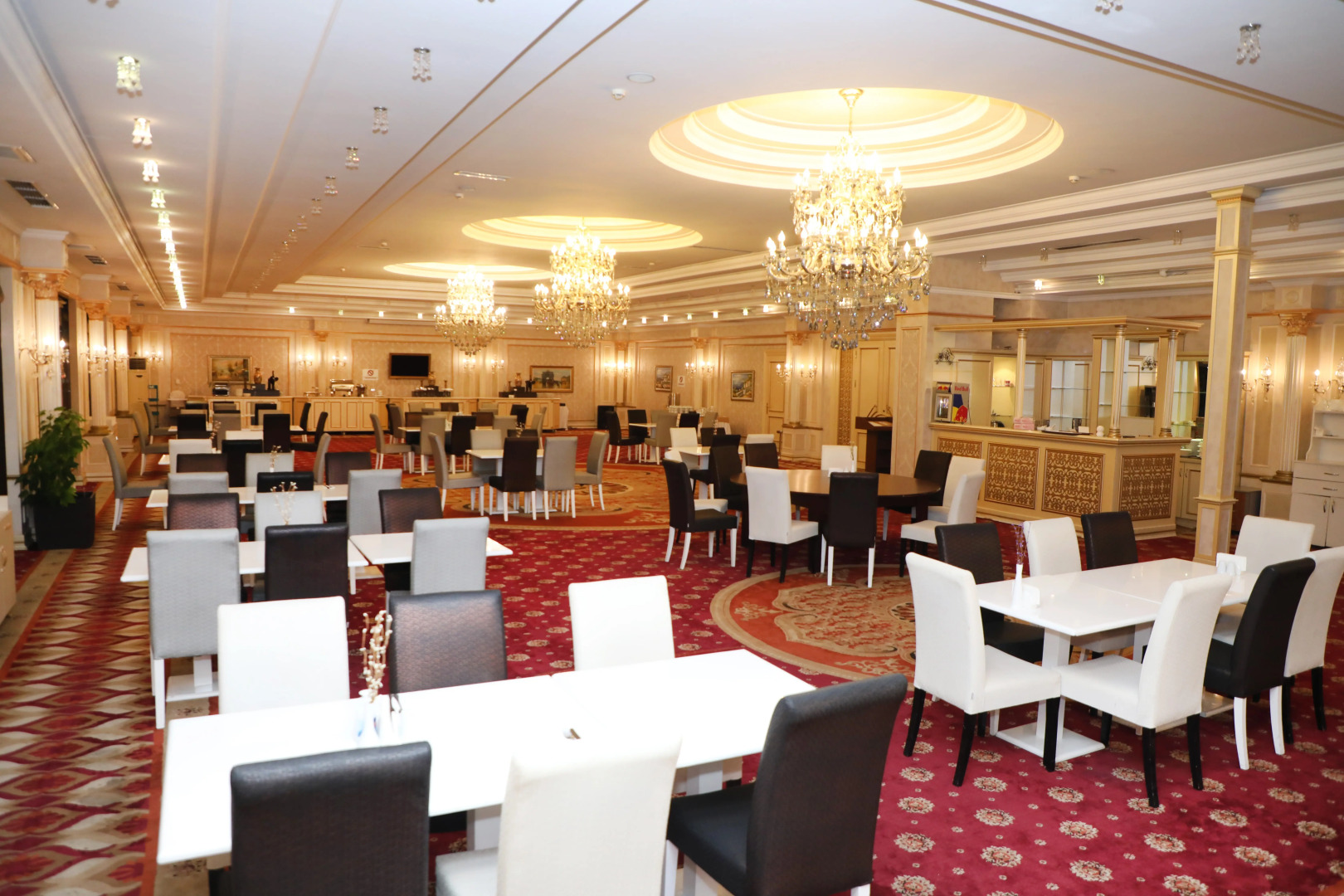 Отель Модерн