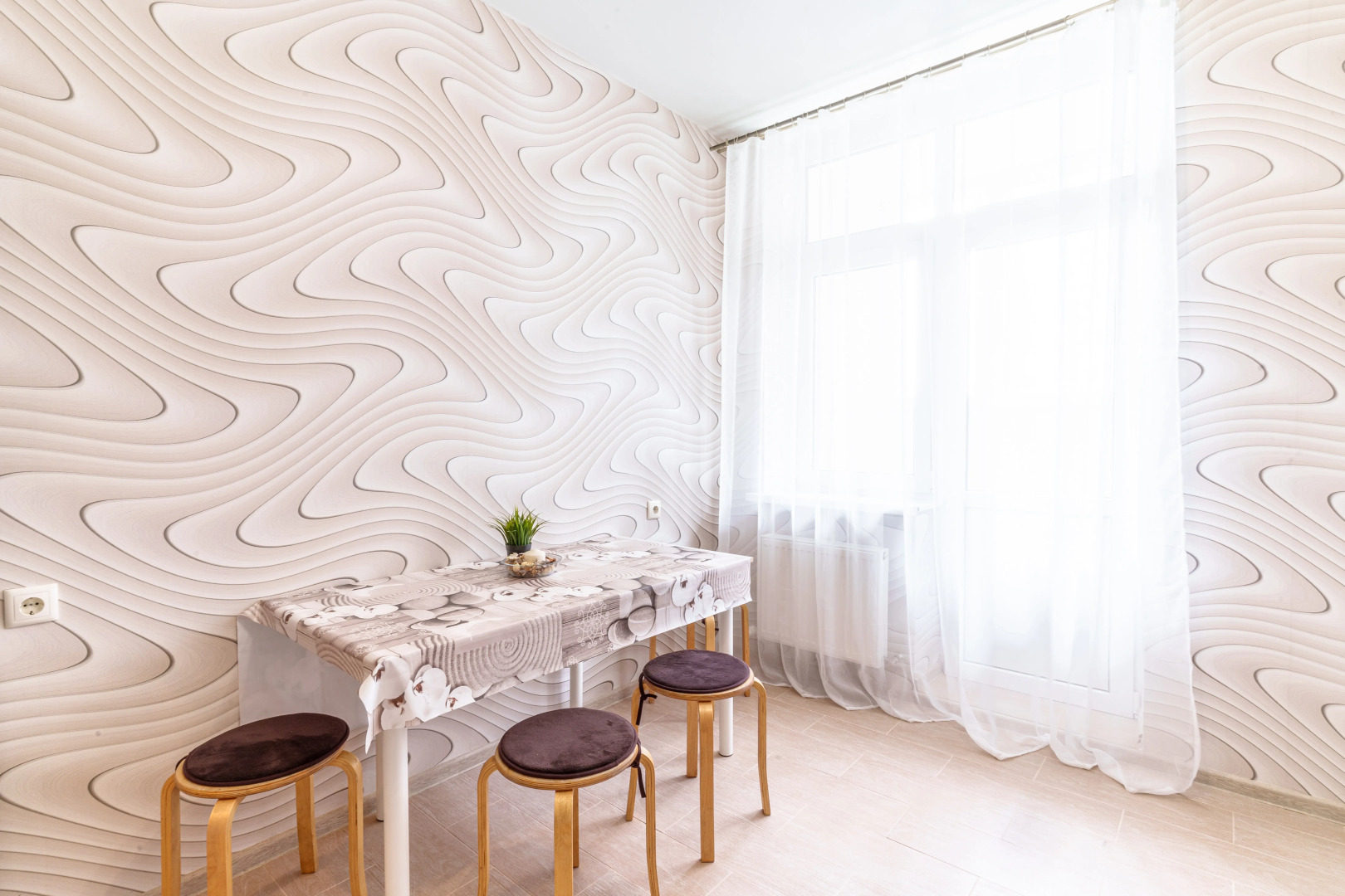 Квартирау парка Галицкого Апарт-Отелика на Героя Сарабеева