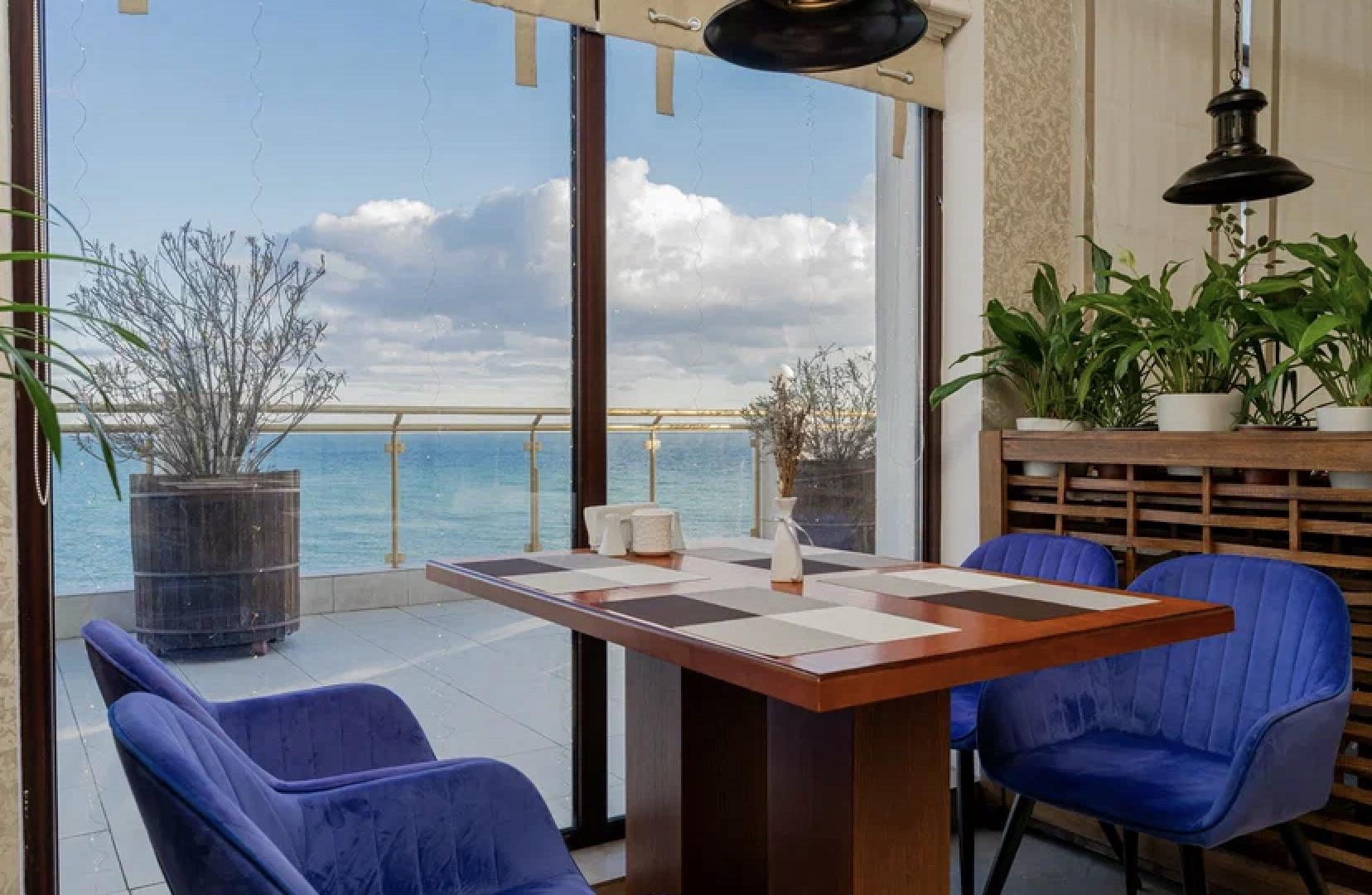 Отель Калипсо