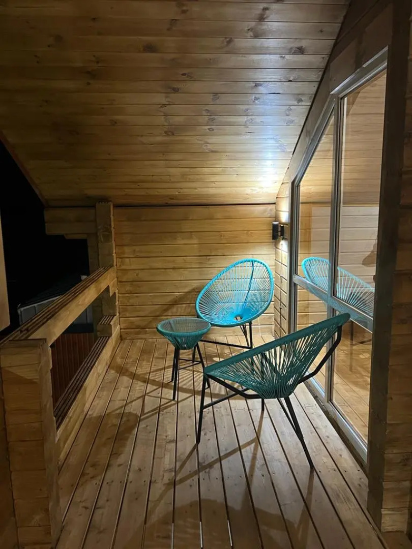 Белый песок