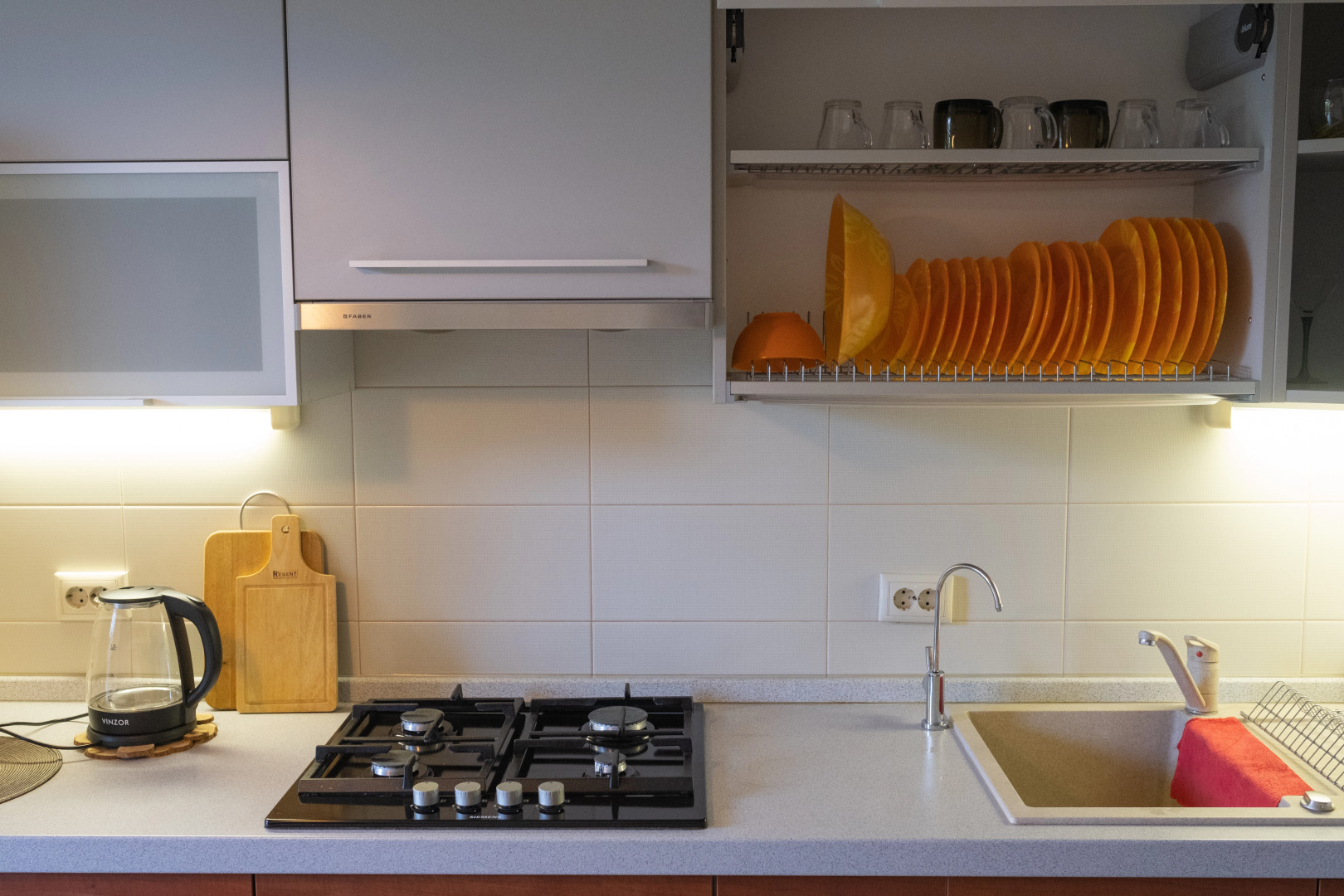 Апартаменты Манхеттен с Видом на Озеро