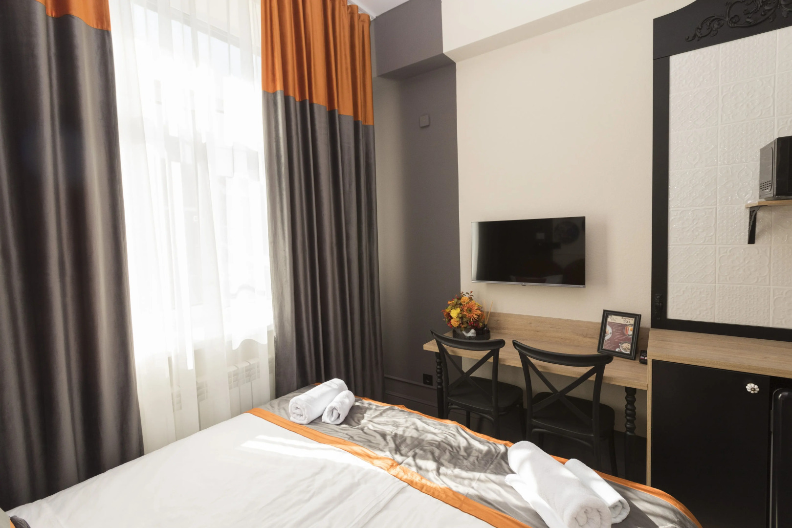 Отель "Перрон"