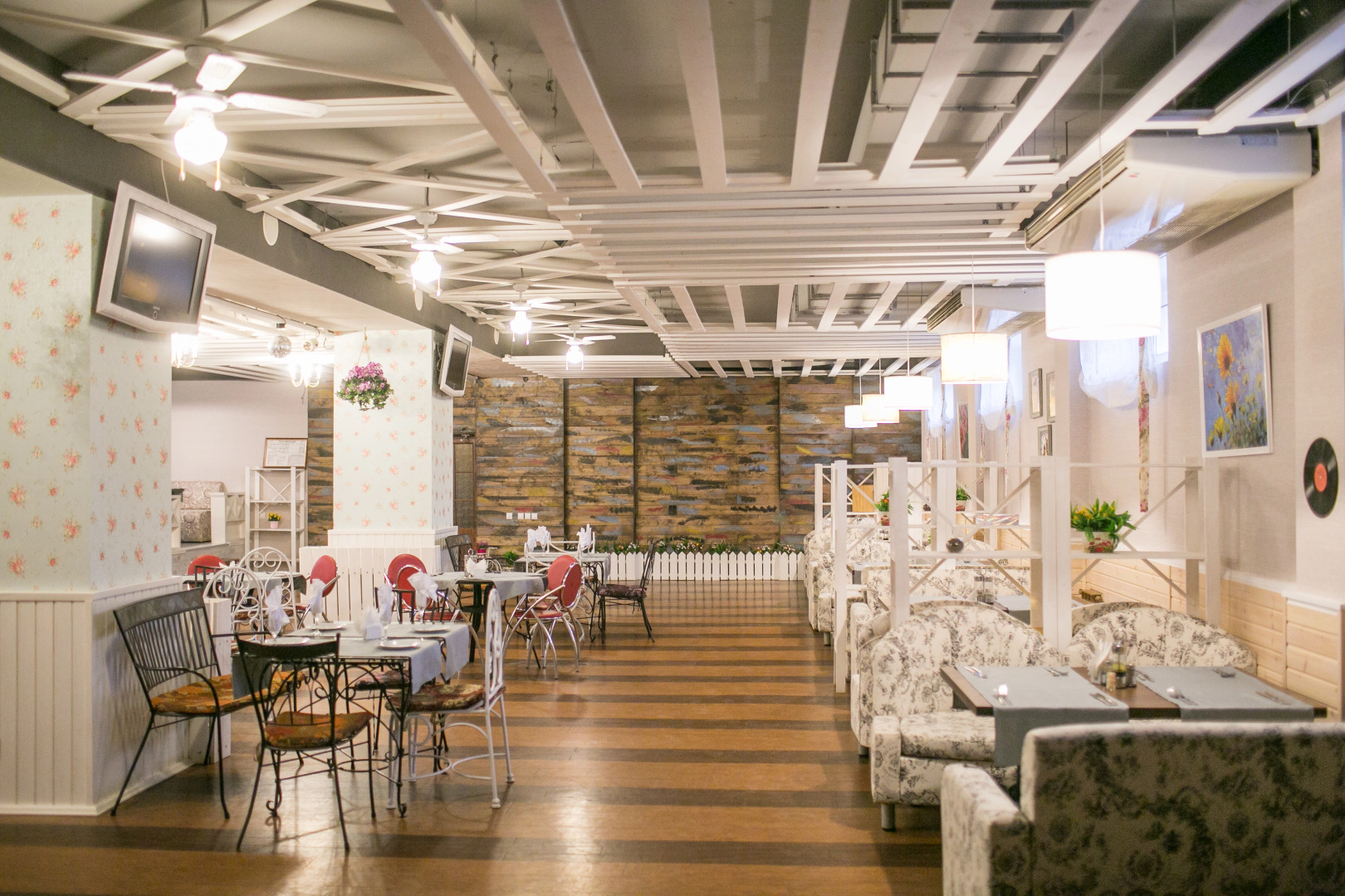 Гостиница Мегаспейс