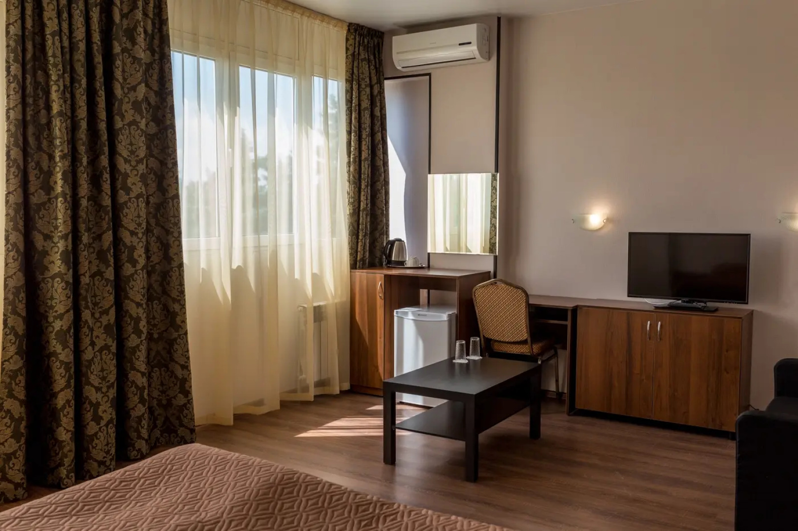 Парк-Отель Ели