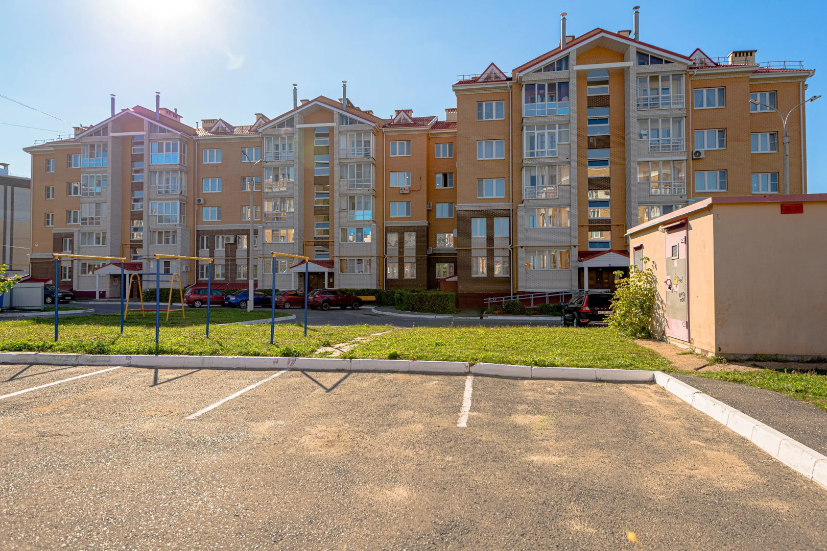 Квартира 1-к в престижном мкр. на Ильенко 14/7 от RentAp, 4 сп.места