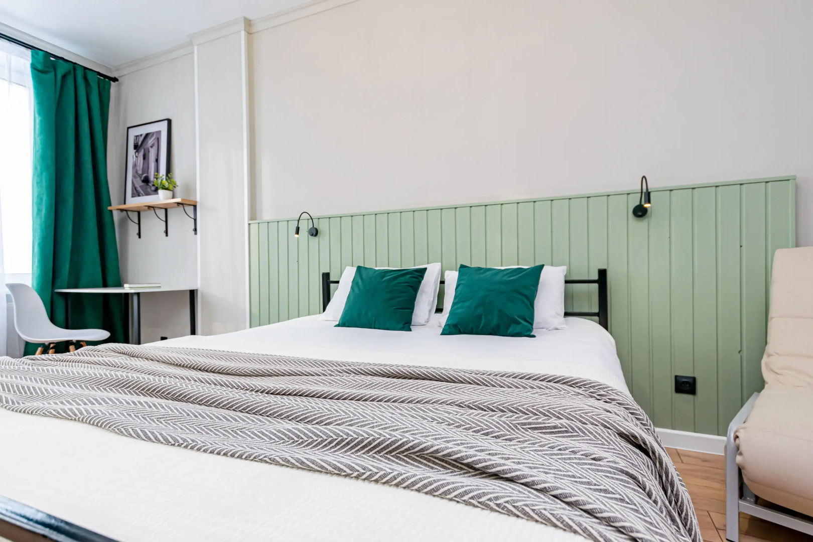 Квартира Уютная стильная студия у Центрального рынка