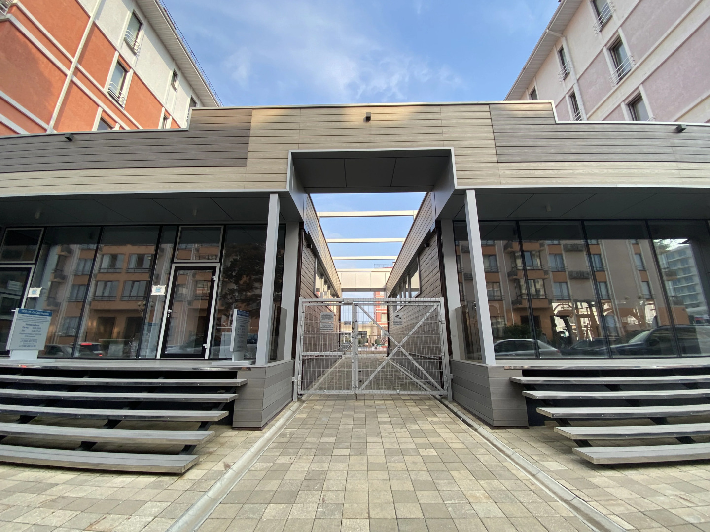 Апартаменты Сисайд на 65 лет Победы