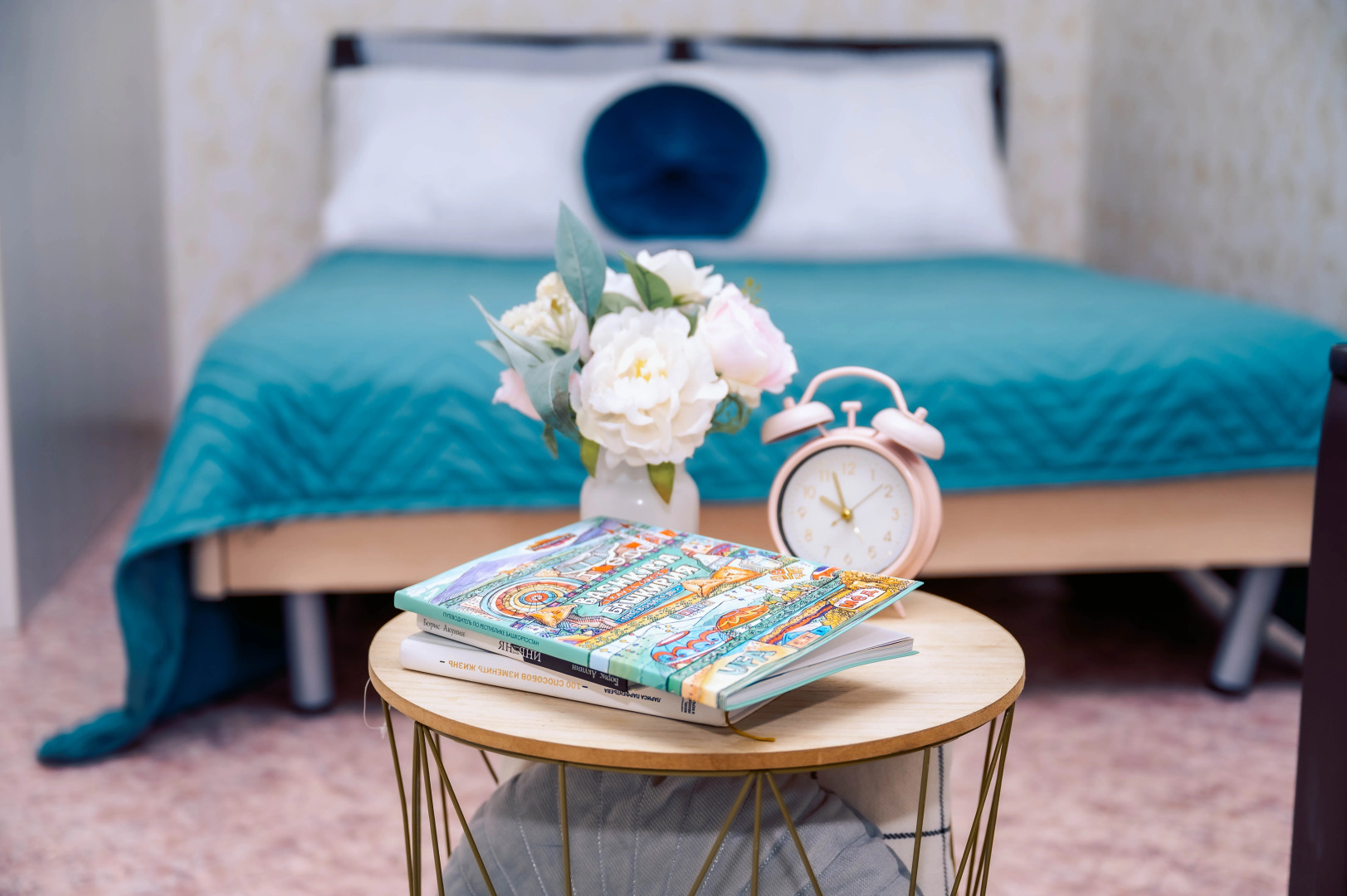 Апартаменты в Шаговой от УГНТУ Черниковка Мира 8