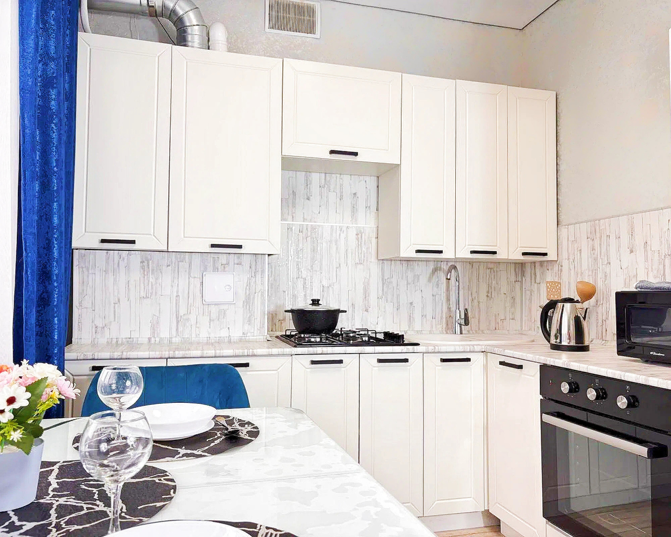 Апартаменты Rich House на улице Рахимьяна Насырова 18