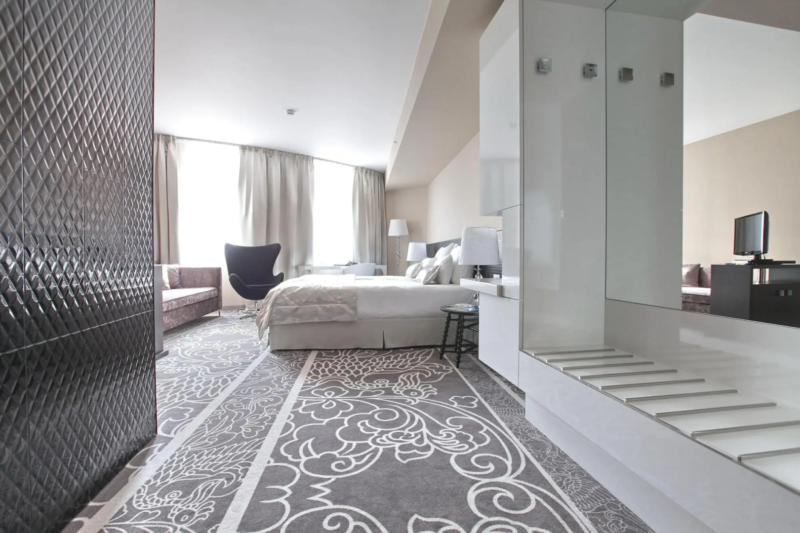 Отель Zijin Belgrade ex Falkensteiner