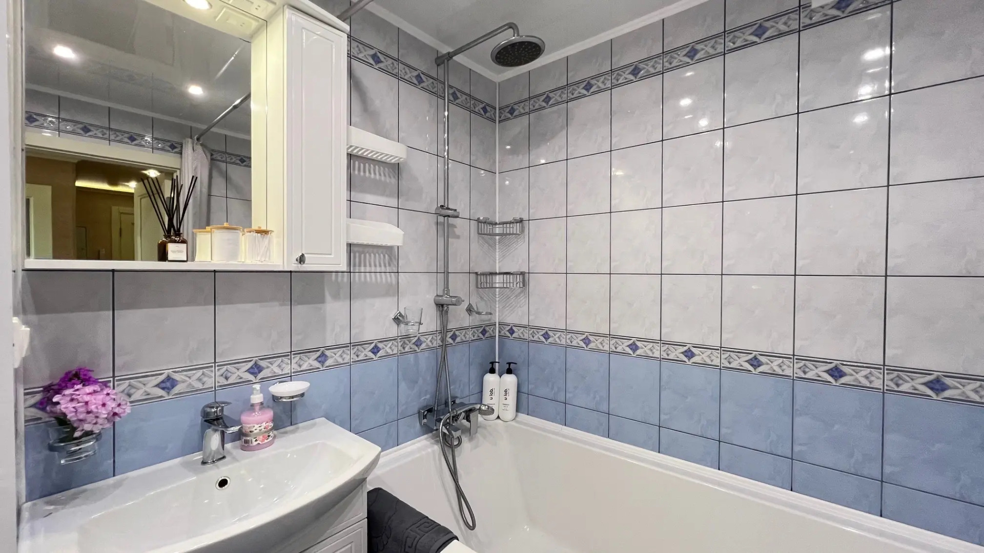 Квартира на набережной с видом на залив