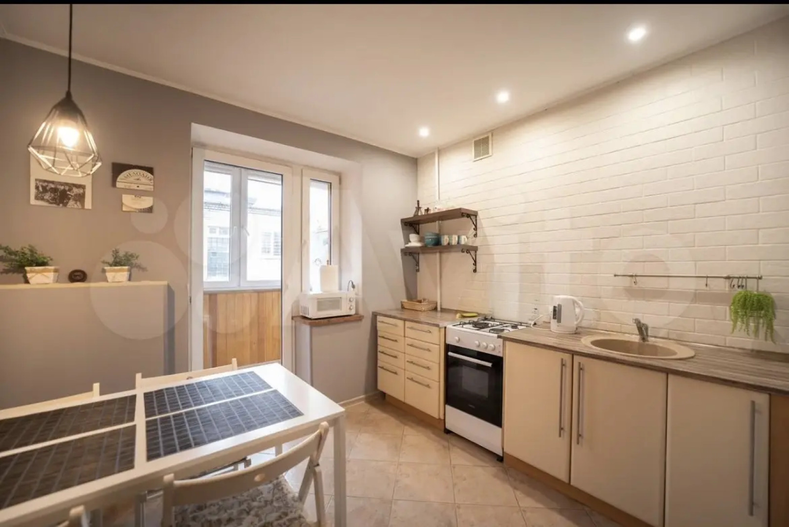 Апартаменты двухкомнатные в шаге от центра на Калужском