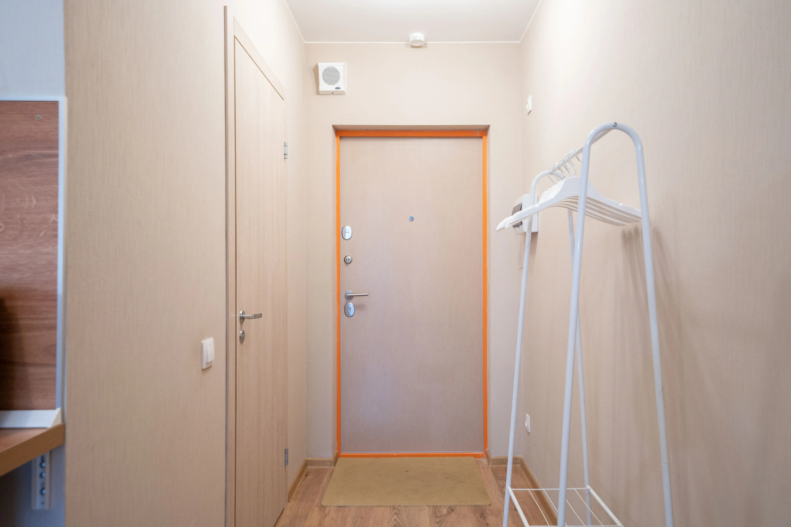 Квартира Inndays Apartments, Парнас 1