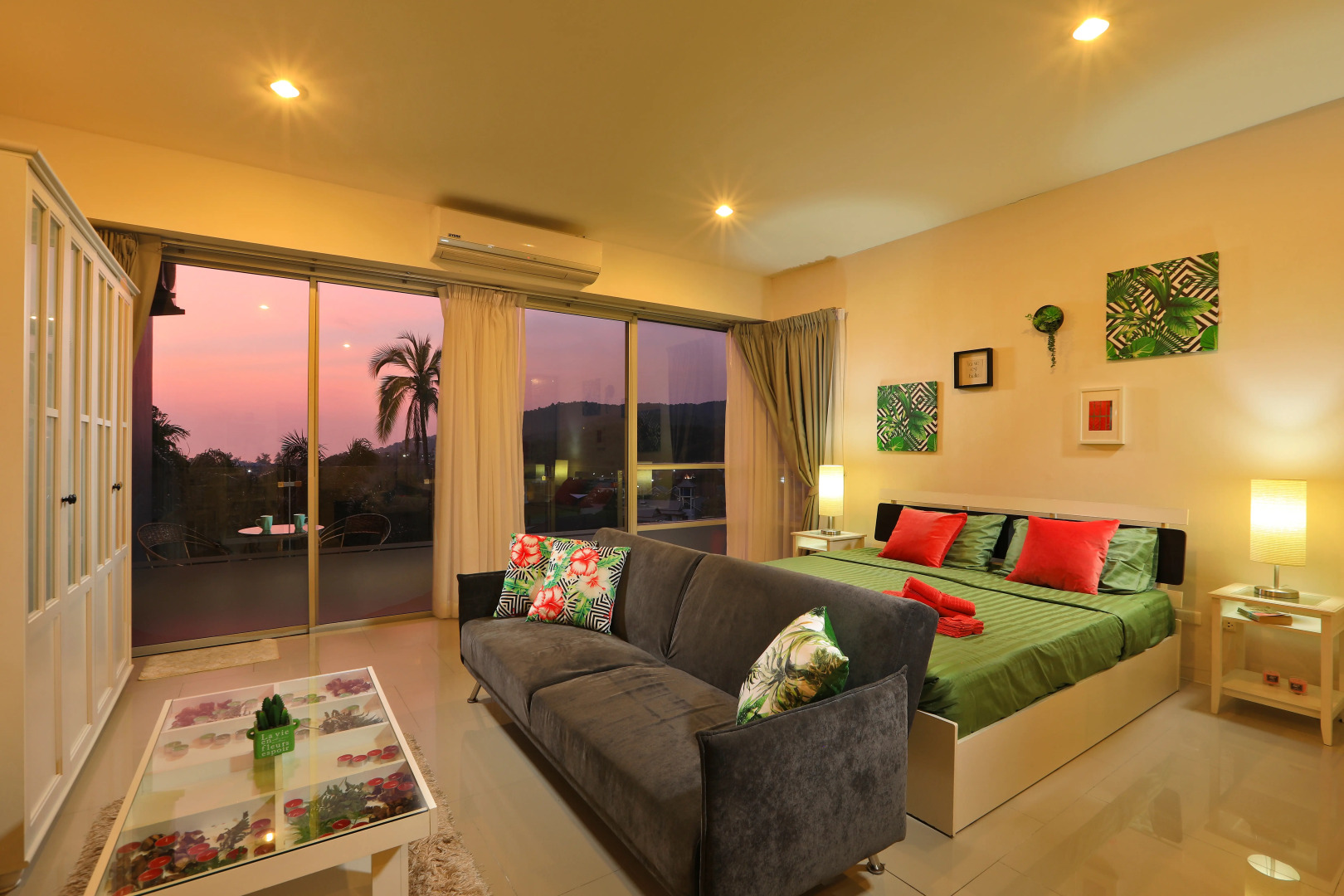 Апартаменты CHC-A402 Chic Condo 1 Спальня Бассейн рядом с Пляжем Карон