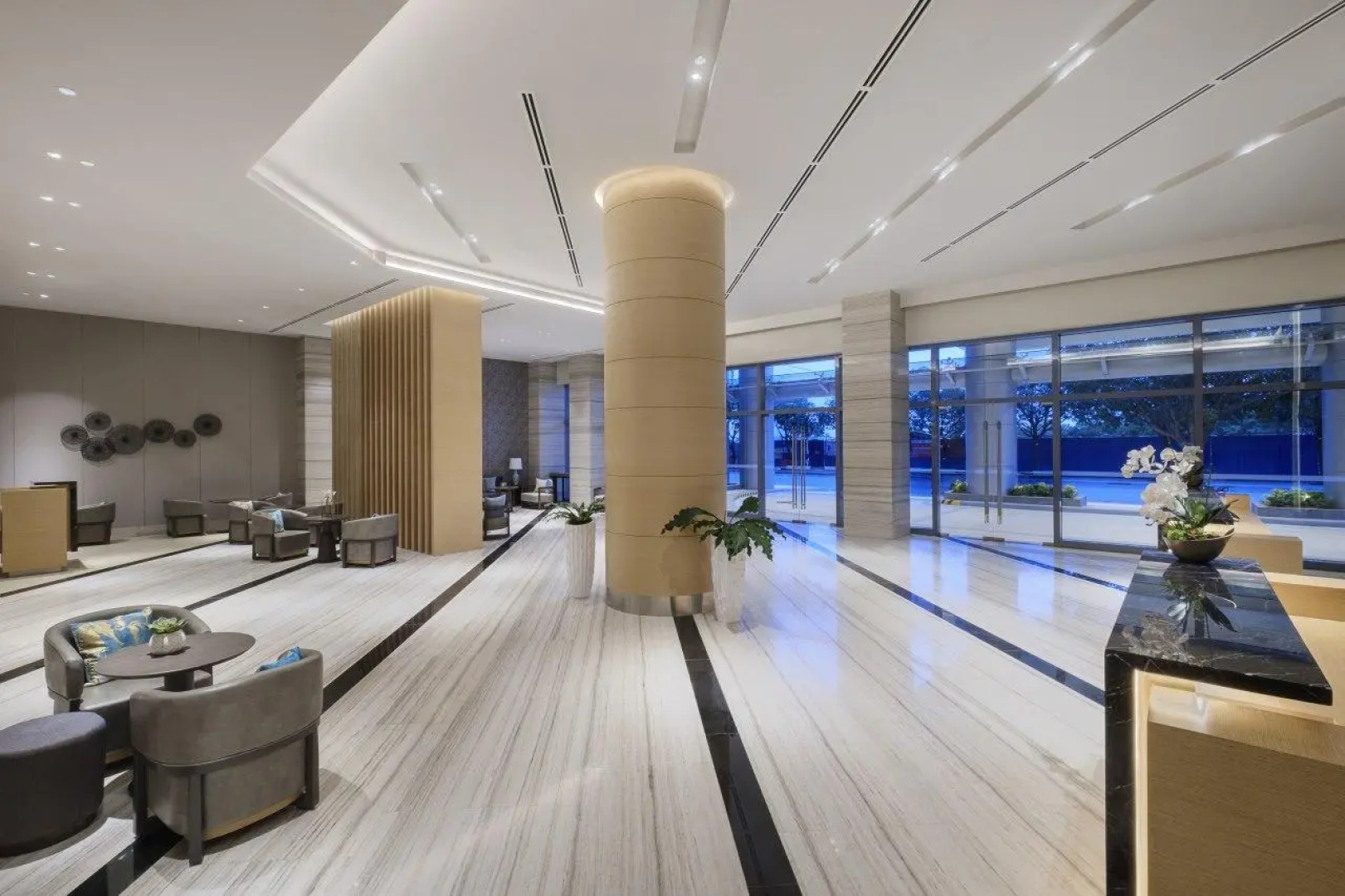 Отель Savoy Hotel Mactan Newtown