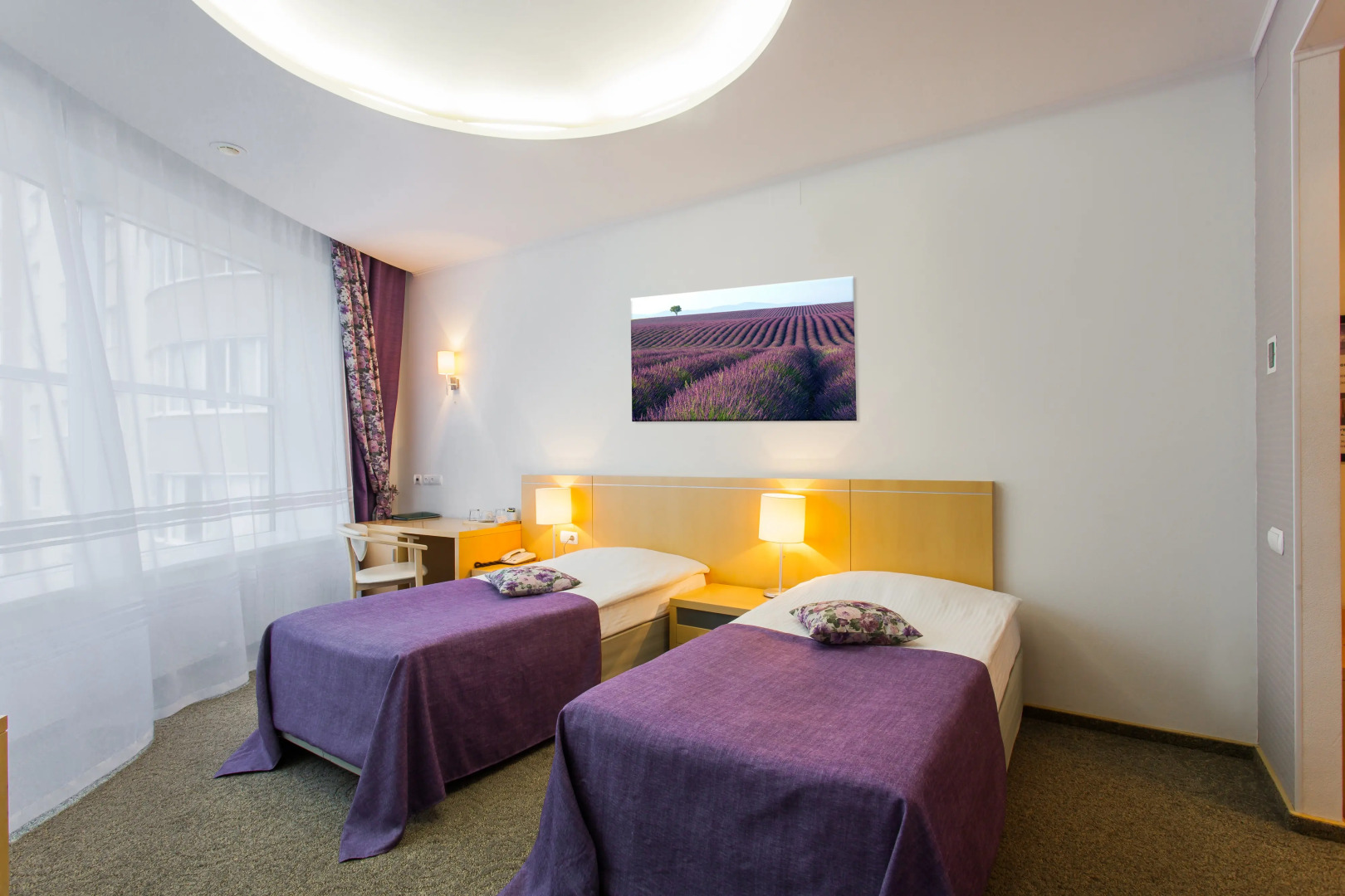 Отель Визави