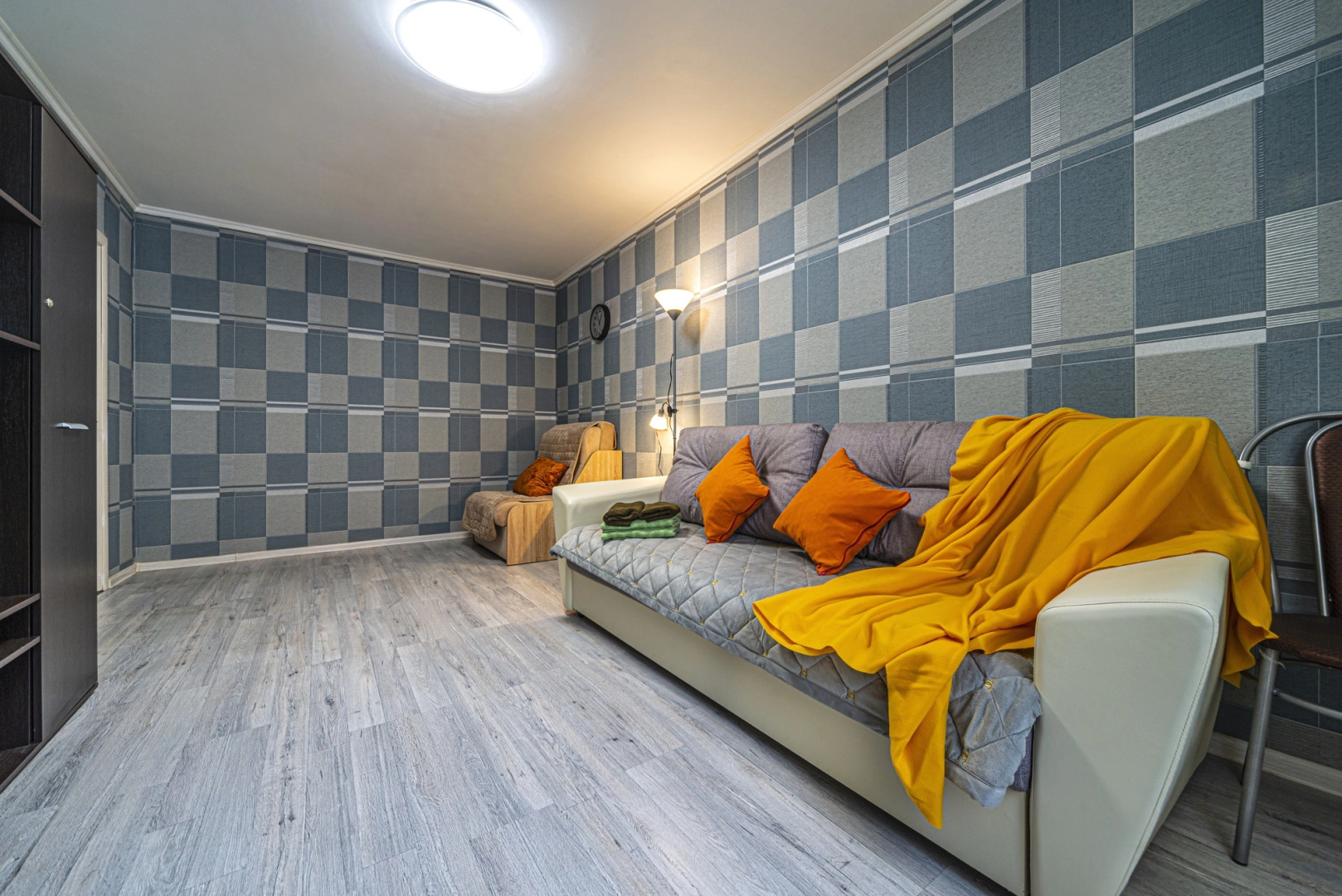 Квартира 3-х Комнатная на Гаккелевской 20 в Приморском районе