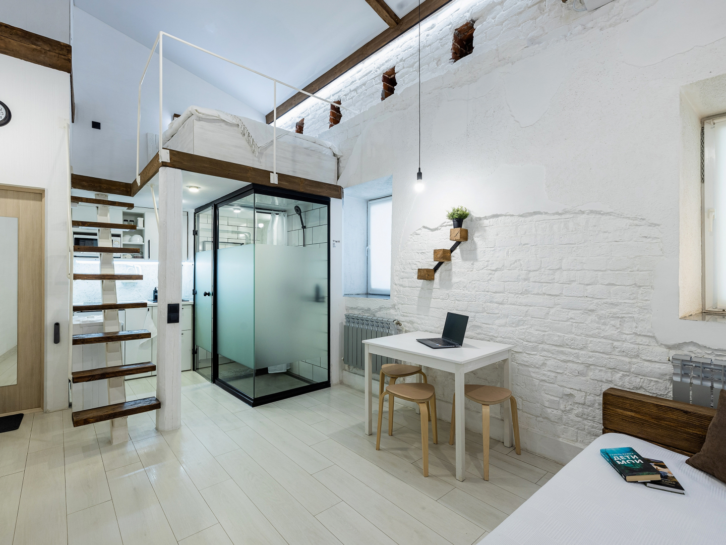 Апартаменты Лофт 3 Двухуровневые на Грузинской Улице 41А